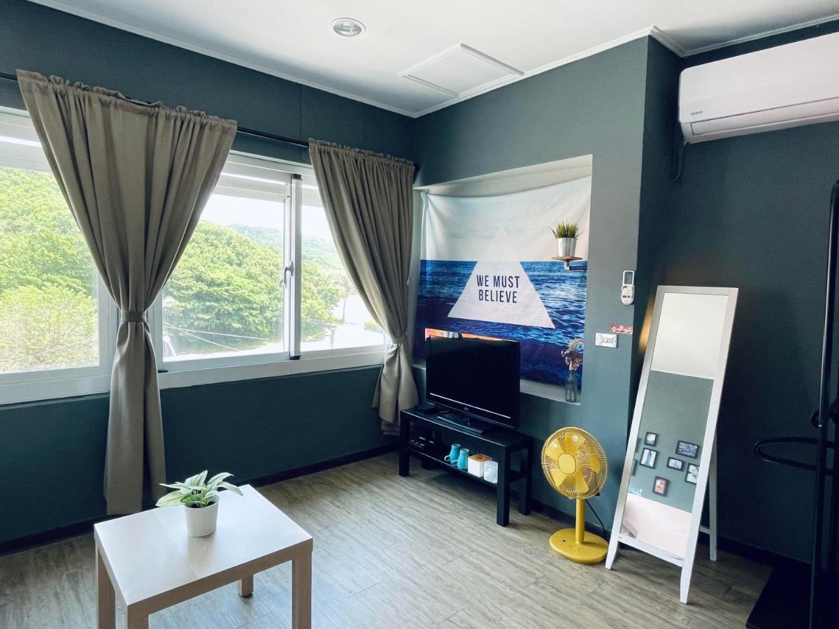 海中天旅店 Sea Of The World B&B Kenting Exterior photo